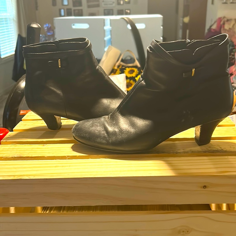 black booties